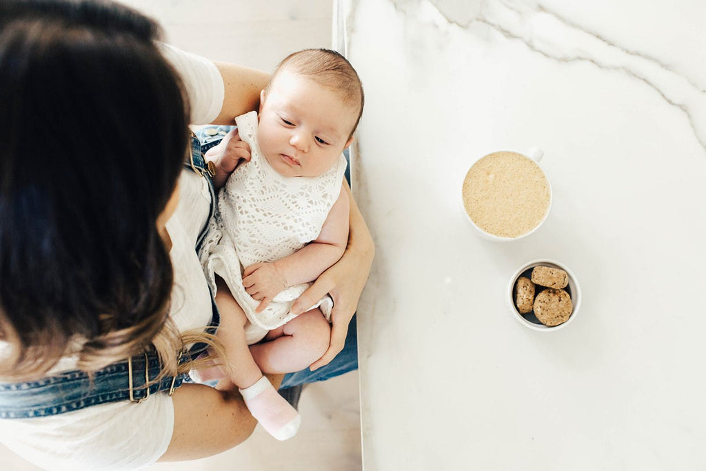 Easy and Healthy Snacks for Breastfeeding Moms
